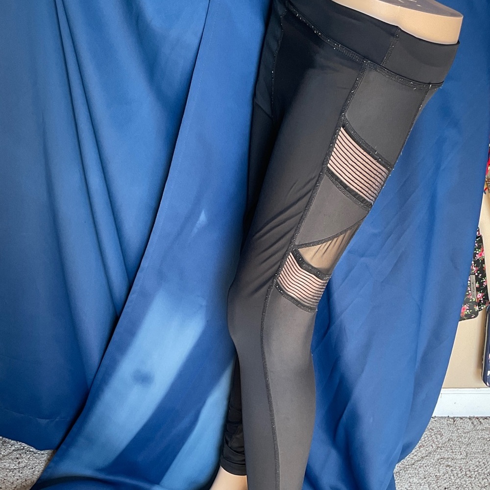 Black Mesh Panel Workout Leggings